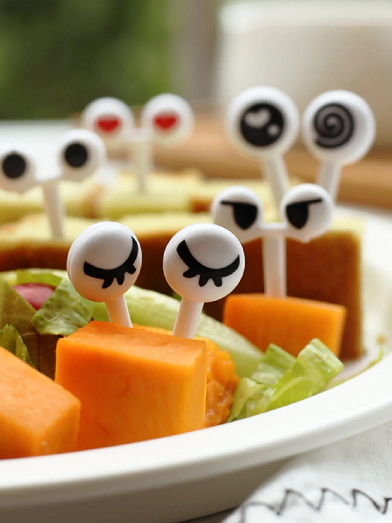 10pcs Random Cartoon Fruit Fork