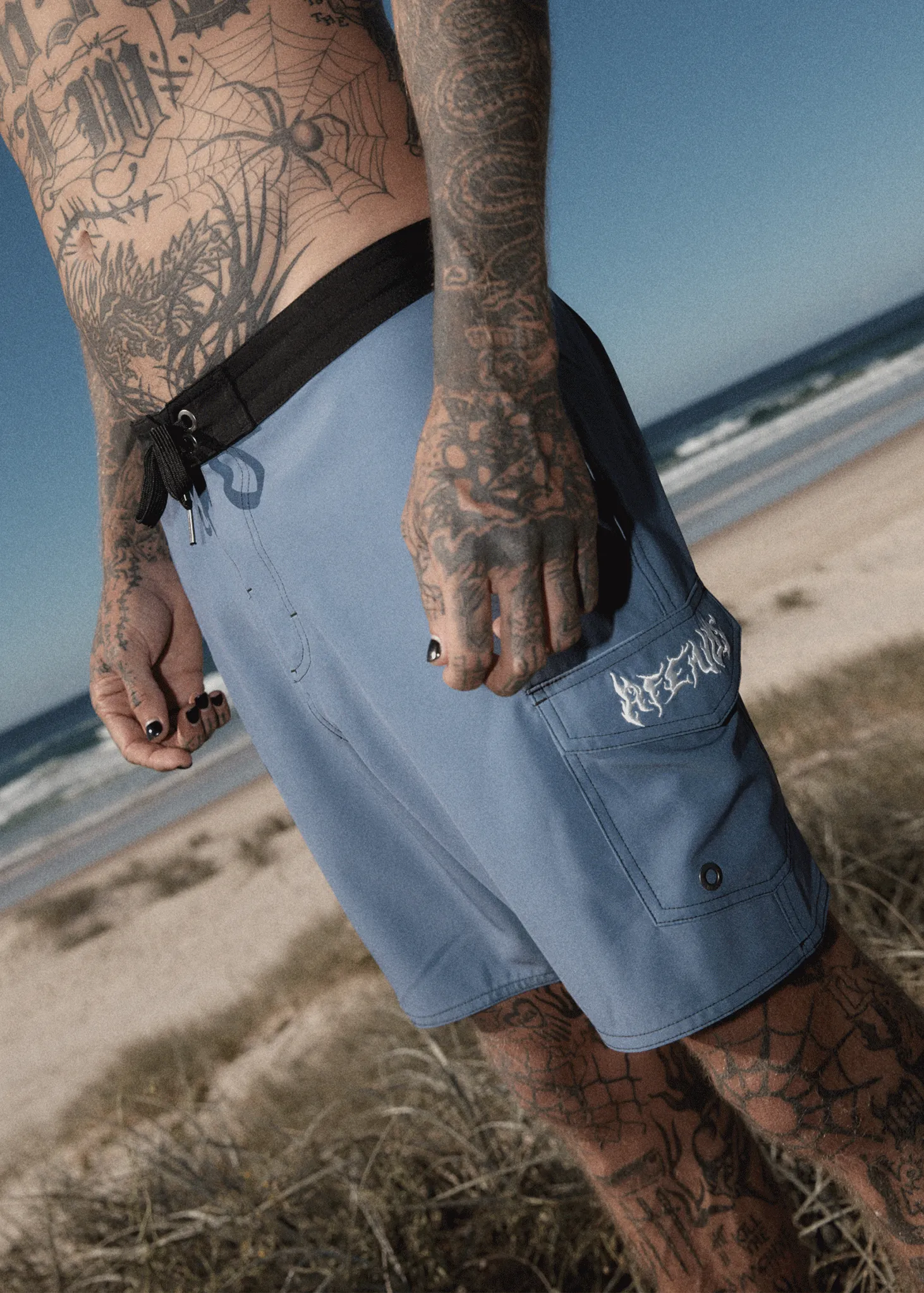 AFENDS Mens Scorched - Surf Related Boardshorts 18 Inch - Marlin