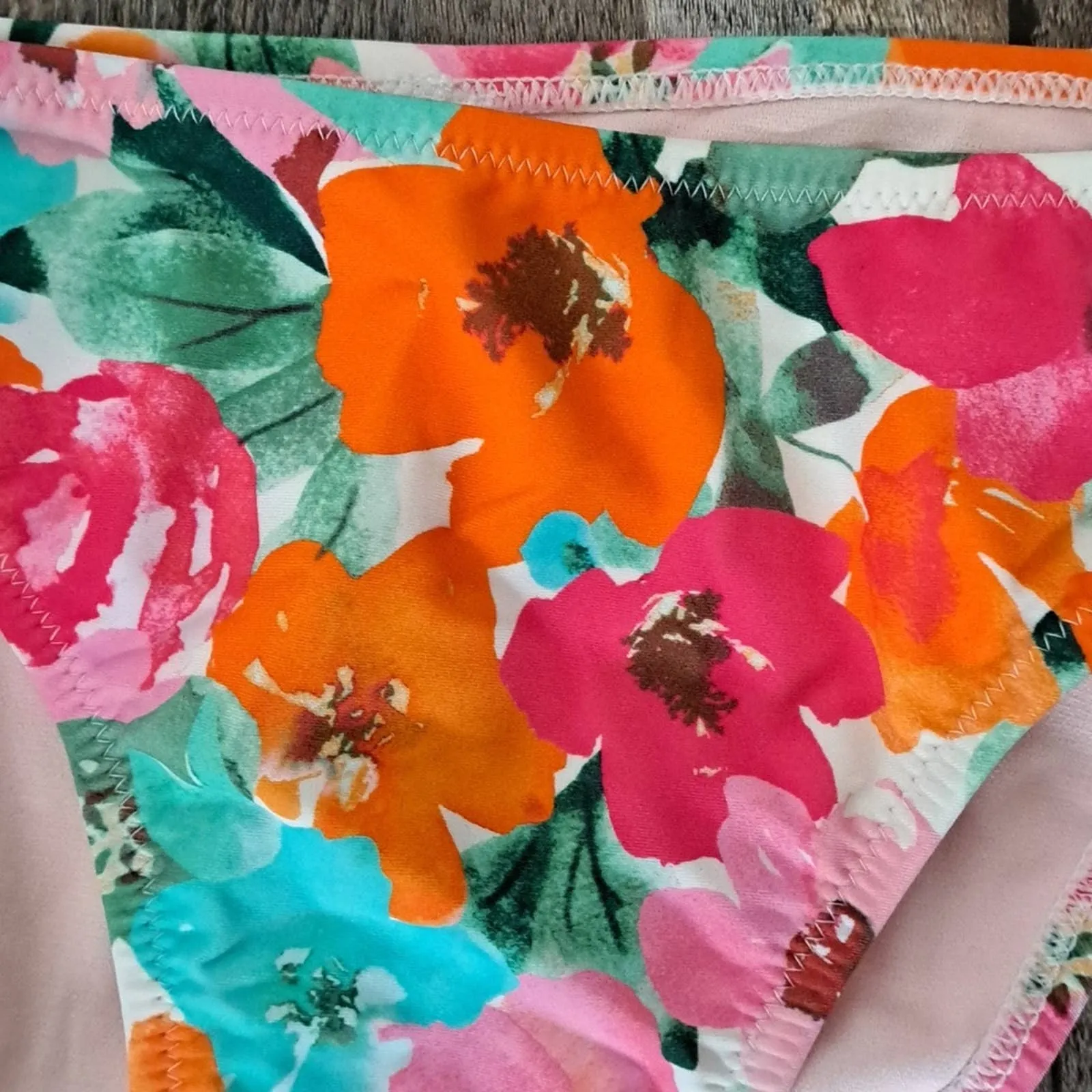 CUPSHE Two Piece Swim Bikini Set Floral Print Knot Bunny Tie Medium