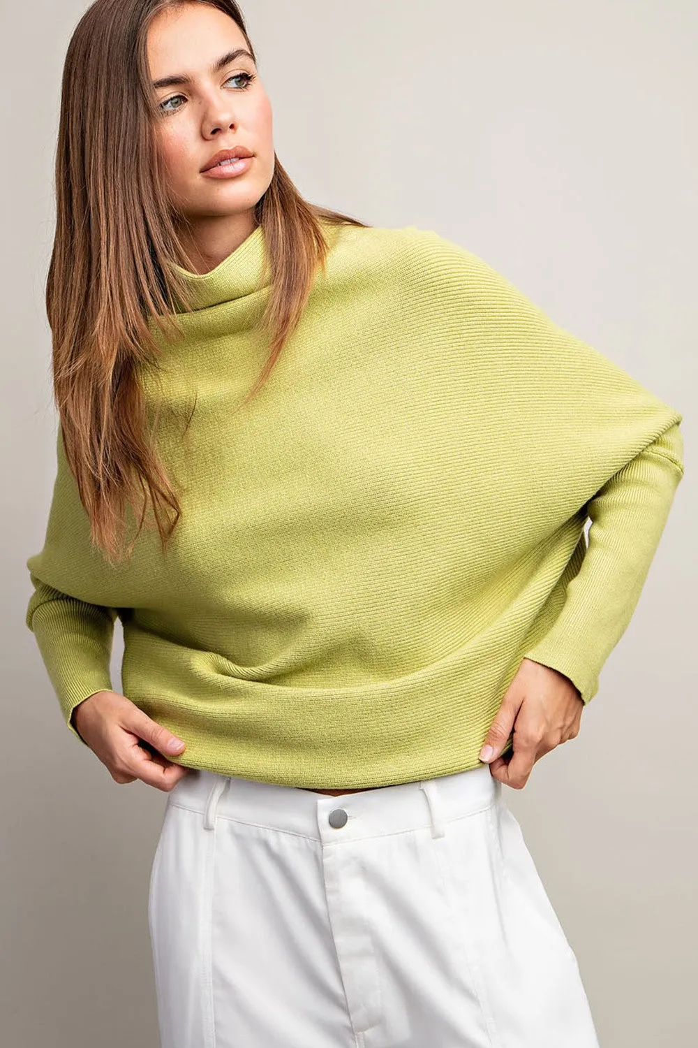 DAPHNE SWEATER