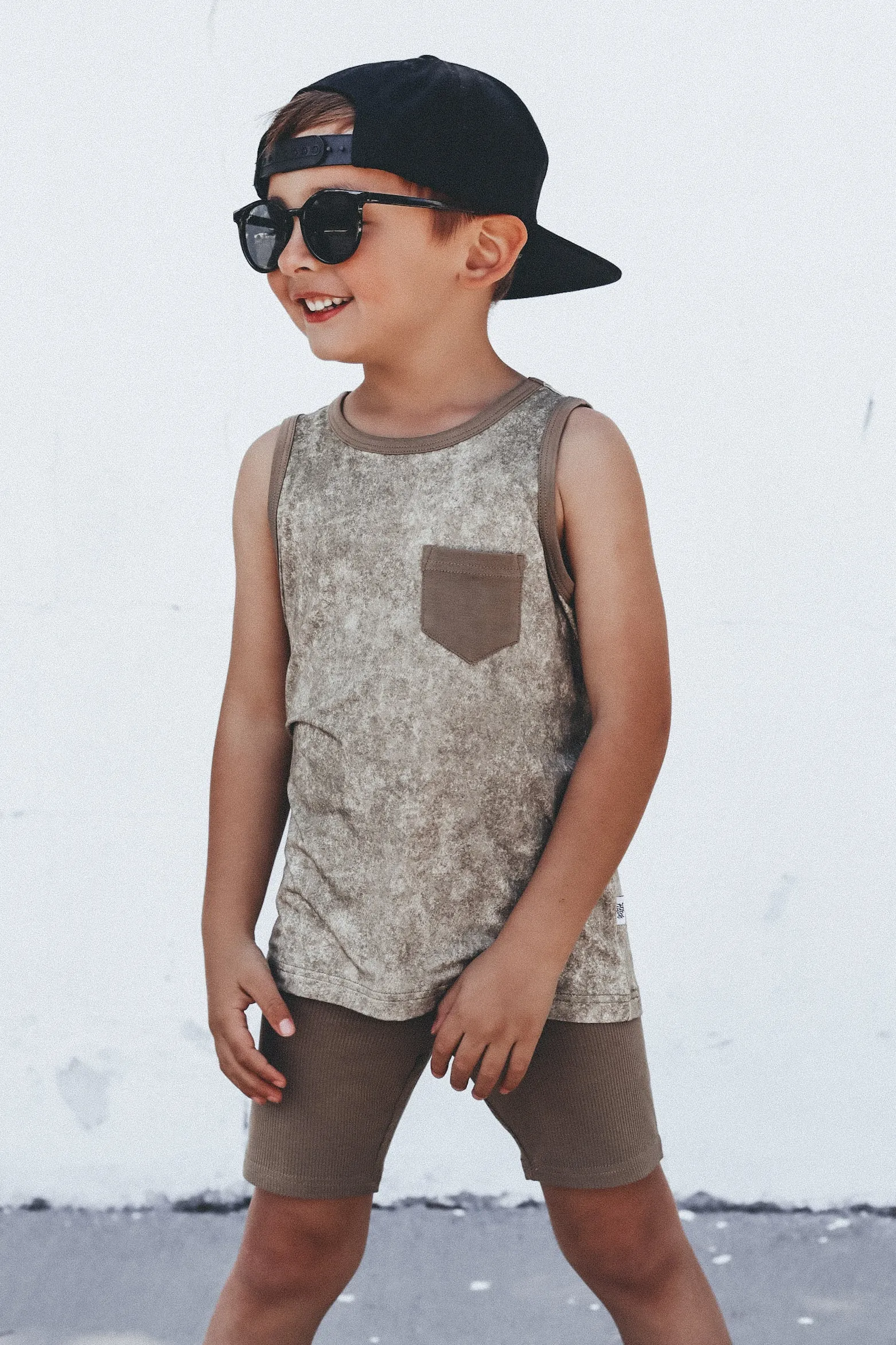 Sandstorm Acid Wash Tank Lounge Set