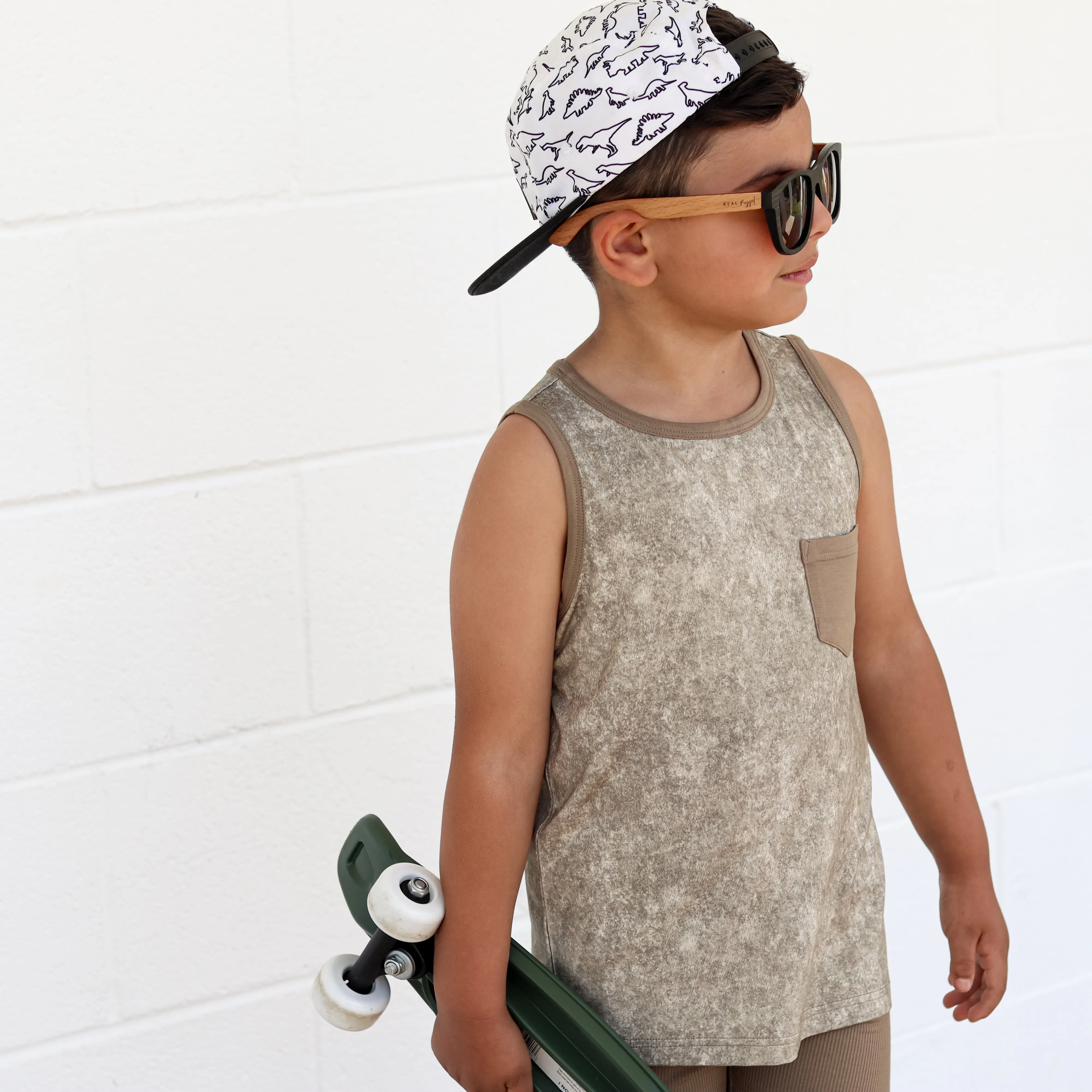 Sandstorm Acid Wash Tank Lounge Set