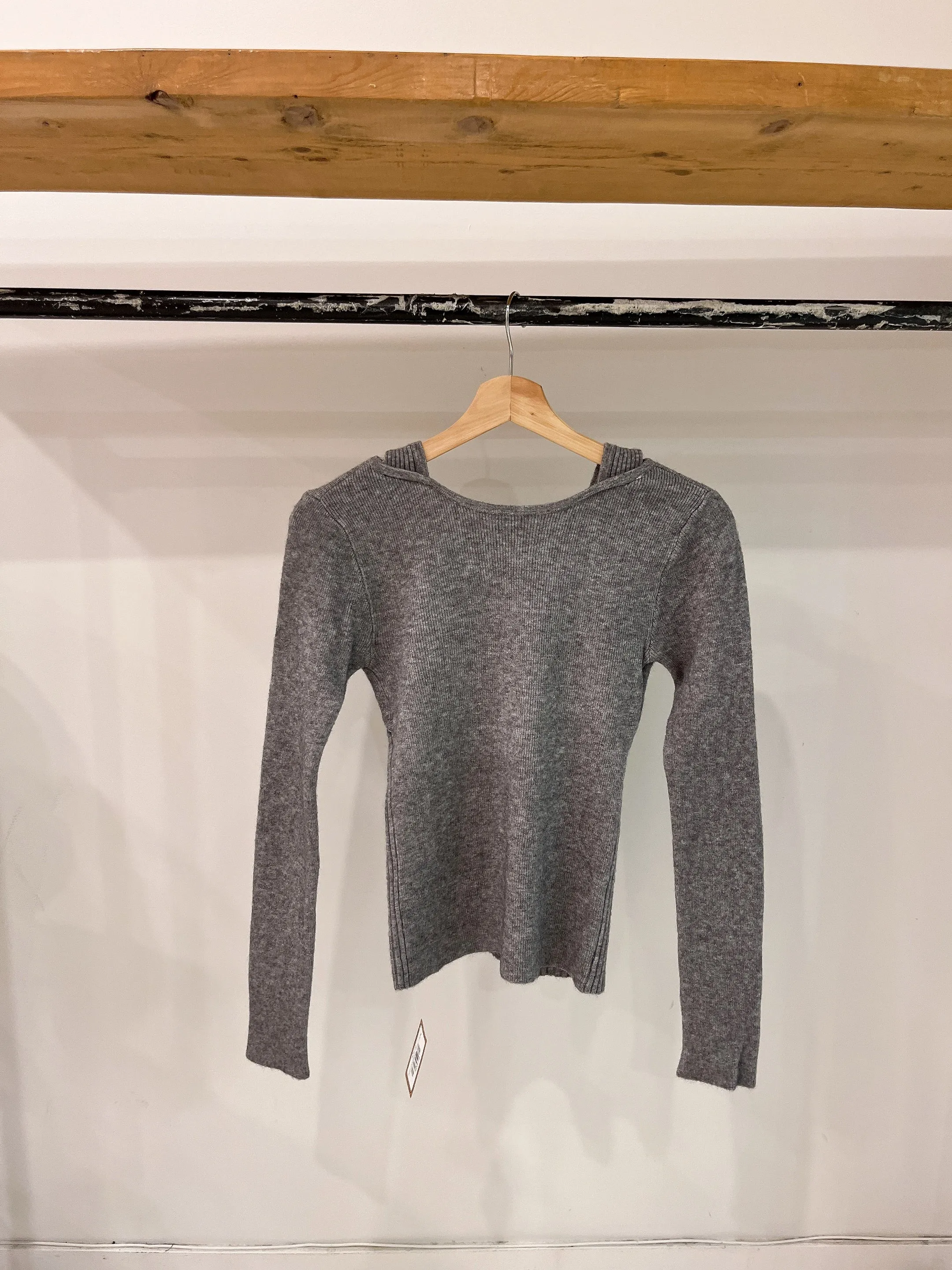 TOFI Cutout top