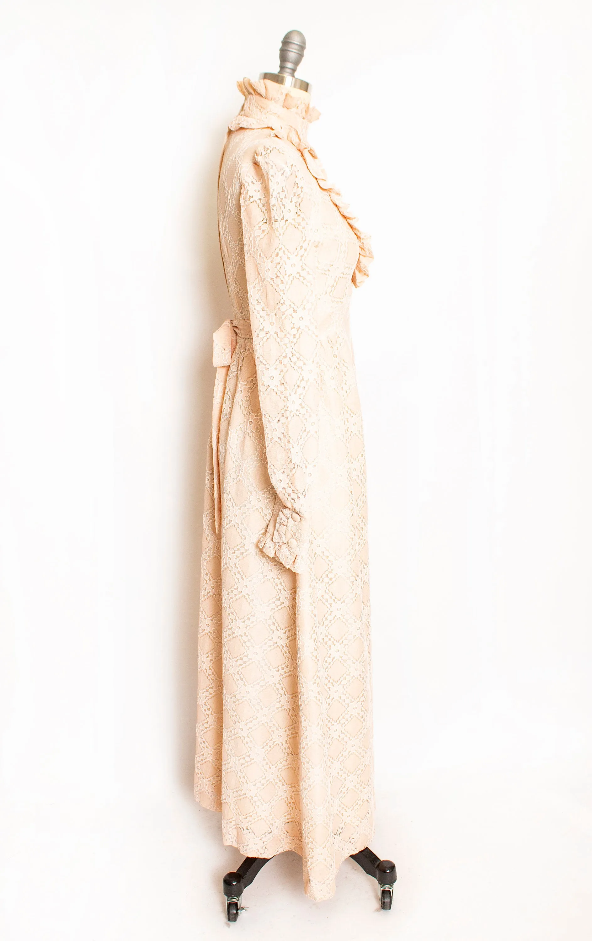 Vintage 1970s Maxi Dress Beige Nude Lace Peasant Prairie 70s Small S