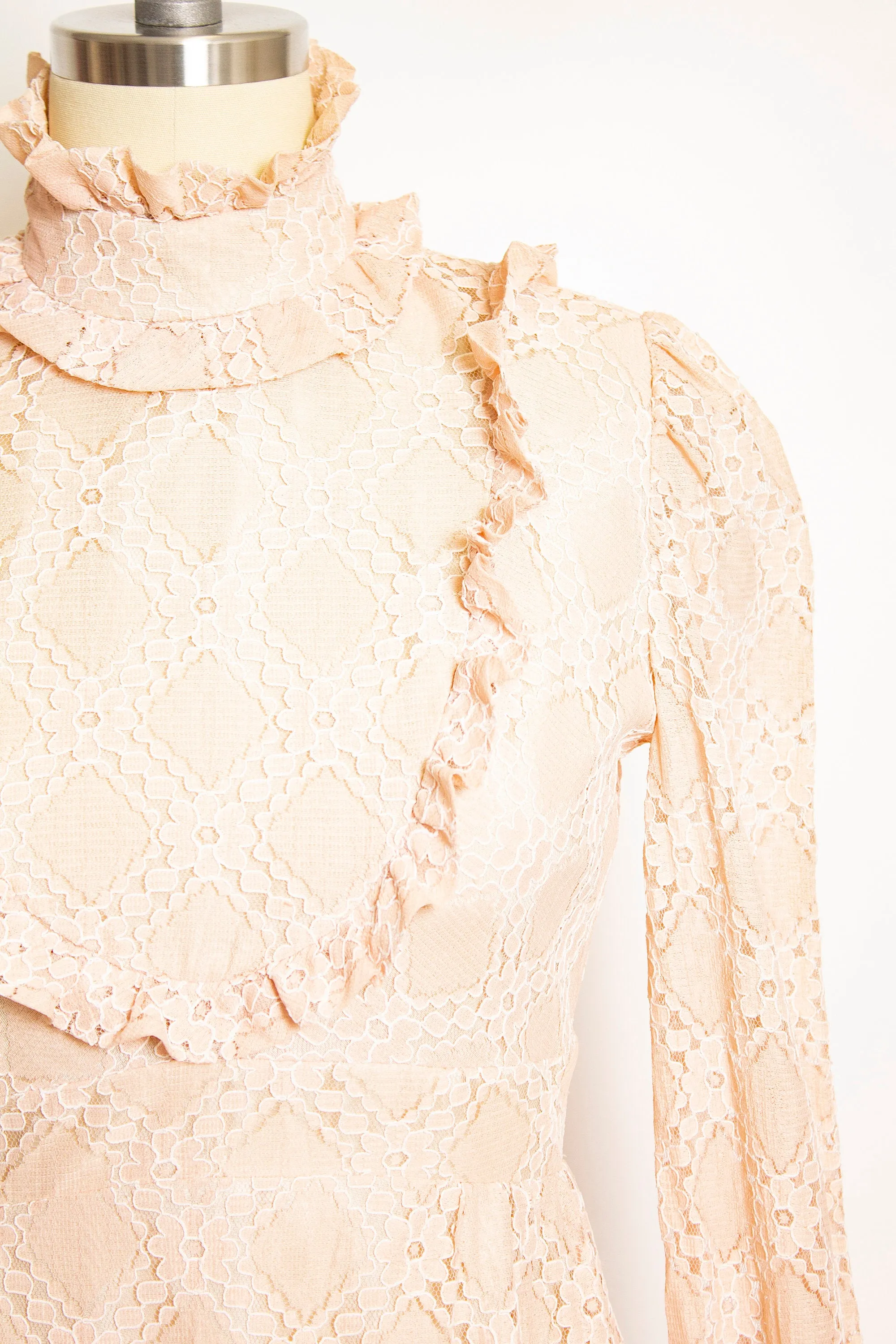 Vintage 1970s Maxi Dress Beige Nude Lace Peasant Prairie 70s Small S