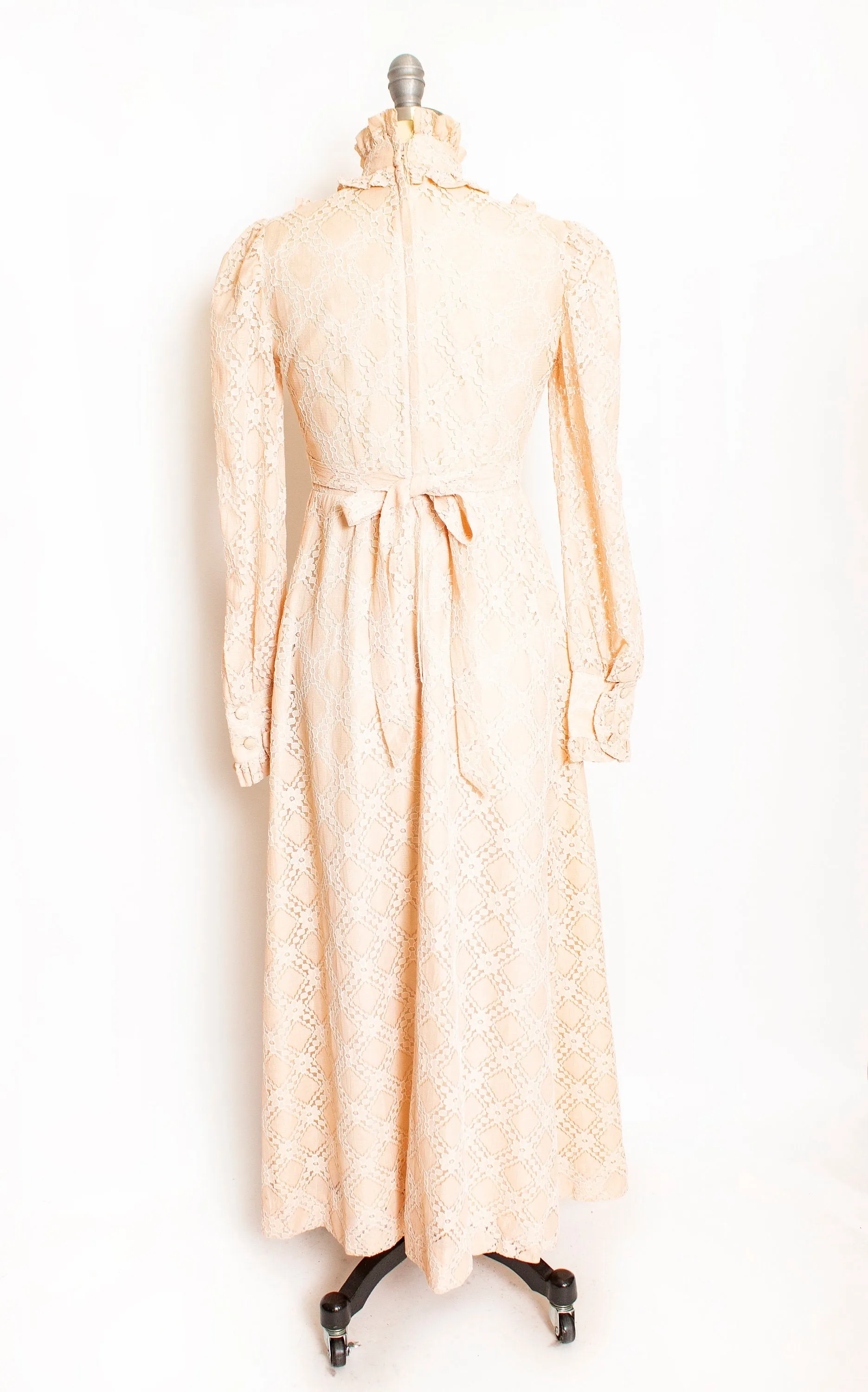 Vintage 1970s Maxi Dress Beige Nude Lace Peasant Prairie 70s Small S
